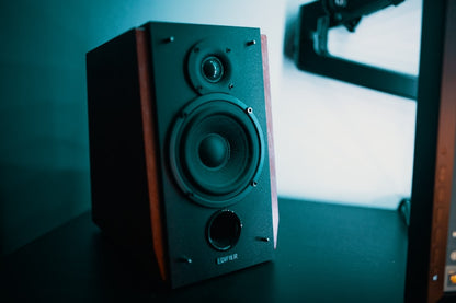 Portable Bluetooth Speaker — 360° Sound