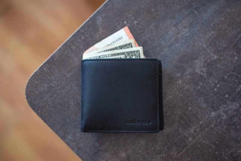 Genuine Leather Card Holder — RFID Blocking