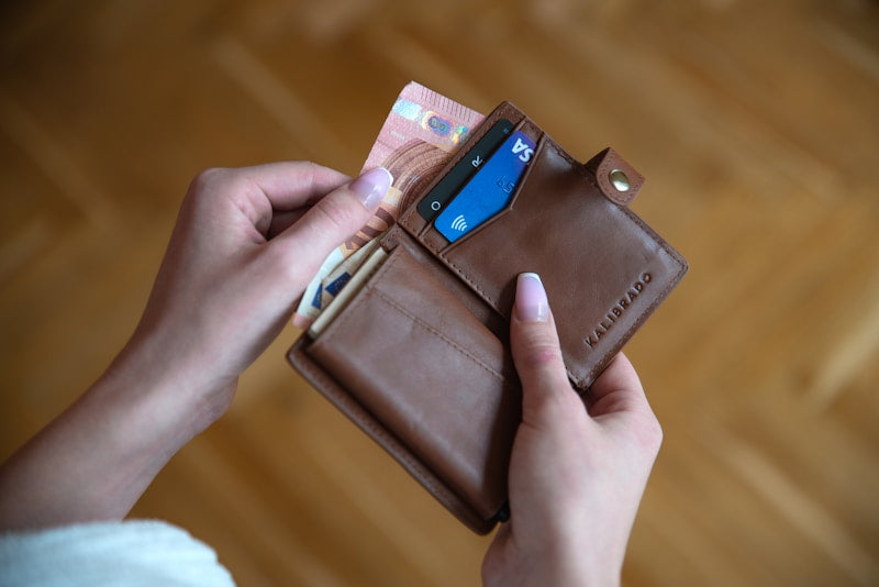 Genuine Leather Card Holder — RFID Blocking