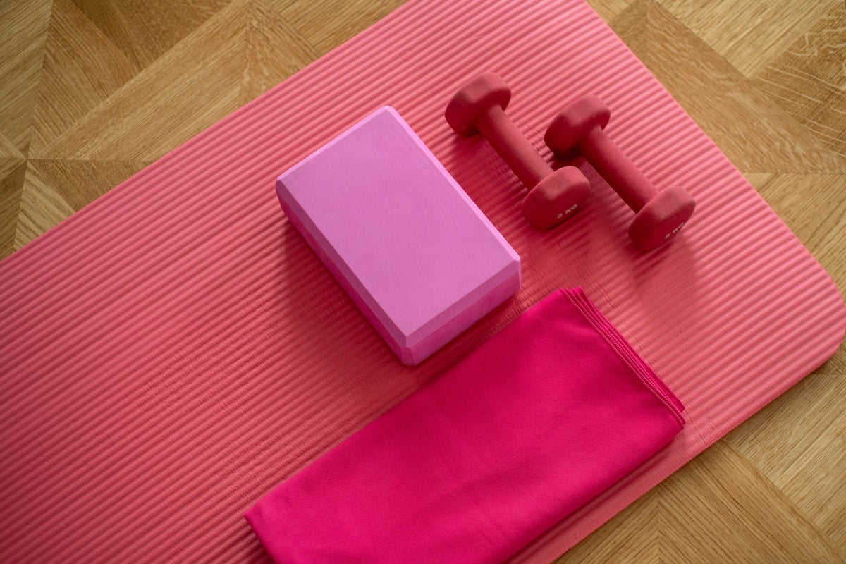 Premium Yoga Mat — 6mm Non-Slip